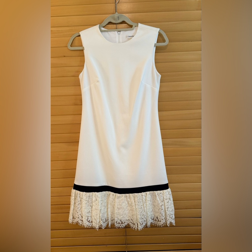 Calvin Klein White Dress with Black Accents and Lace Fit and Flare Hem size 2